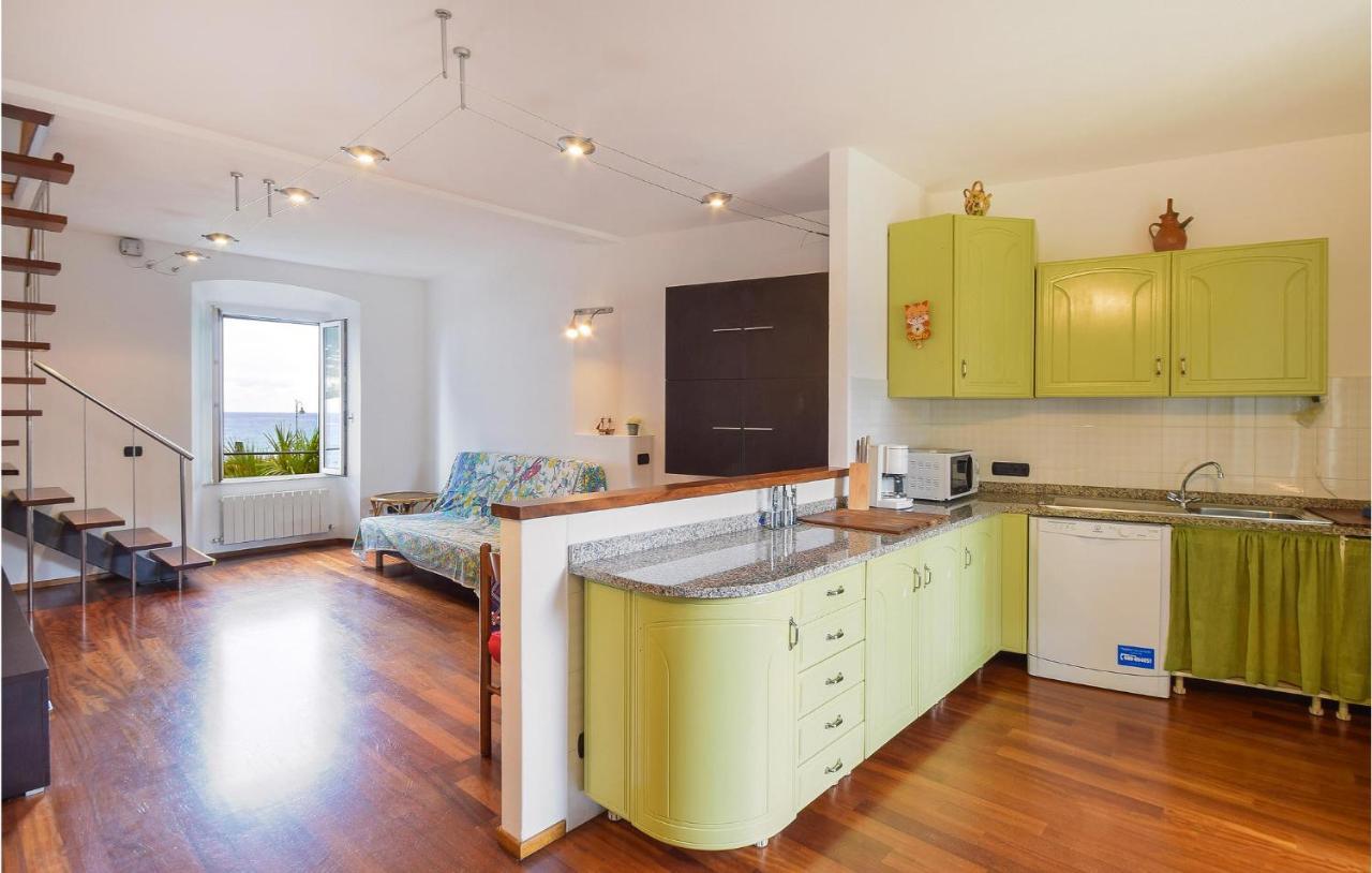 Nice Apartment In Moneglia With House Sea View Kültér fotó